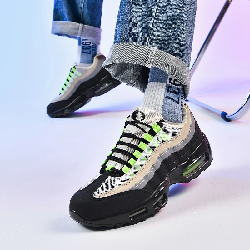 Air Max Cushioned Sneakers photo 6