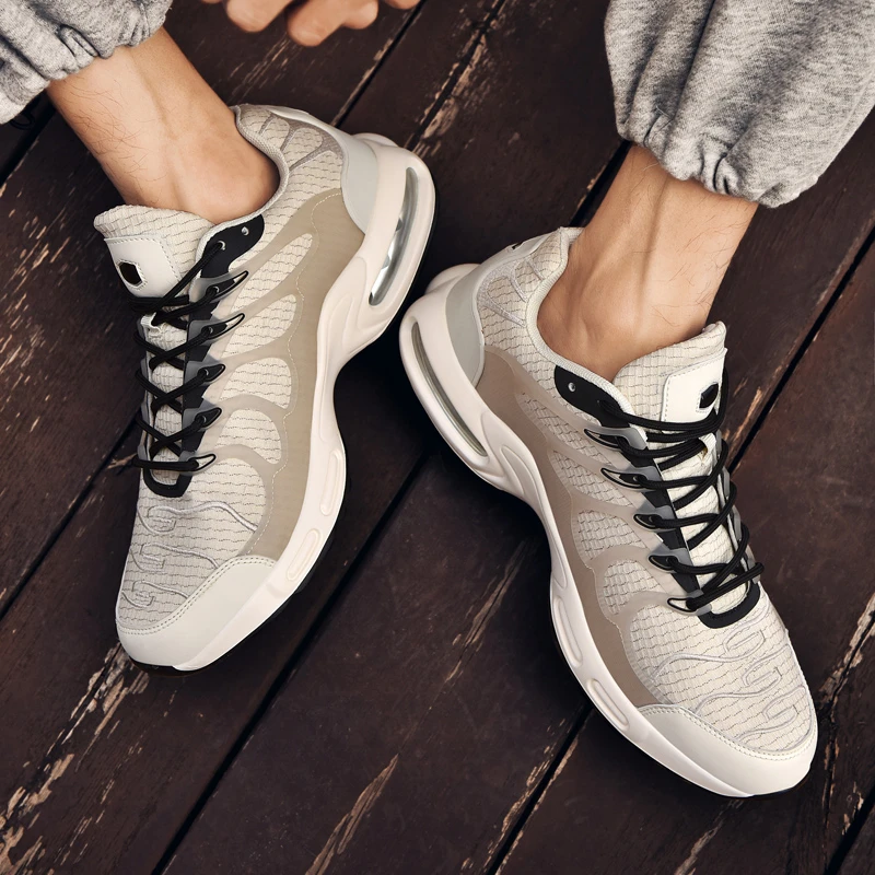 Air Max-Cushioned Sneakers photo 7