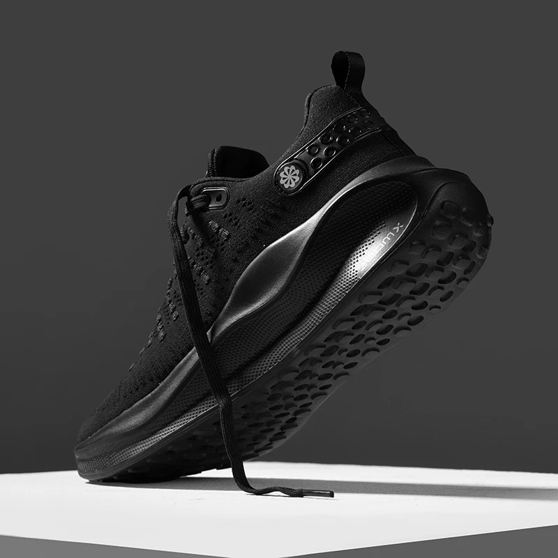 Men's Running Shoes photo 7
