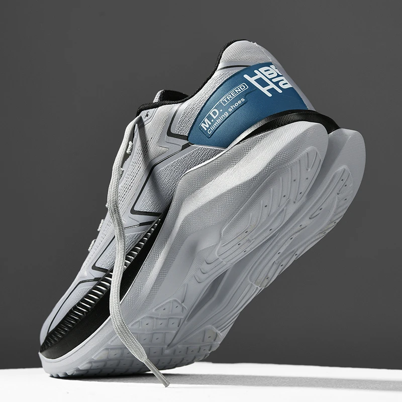 Men's Running Shoes photo 6