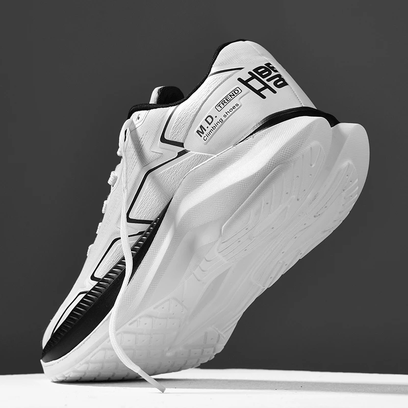 Men's Running Shoes photo 6